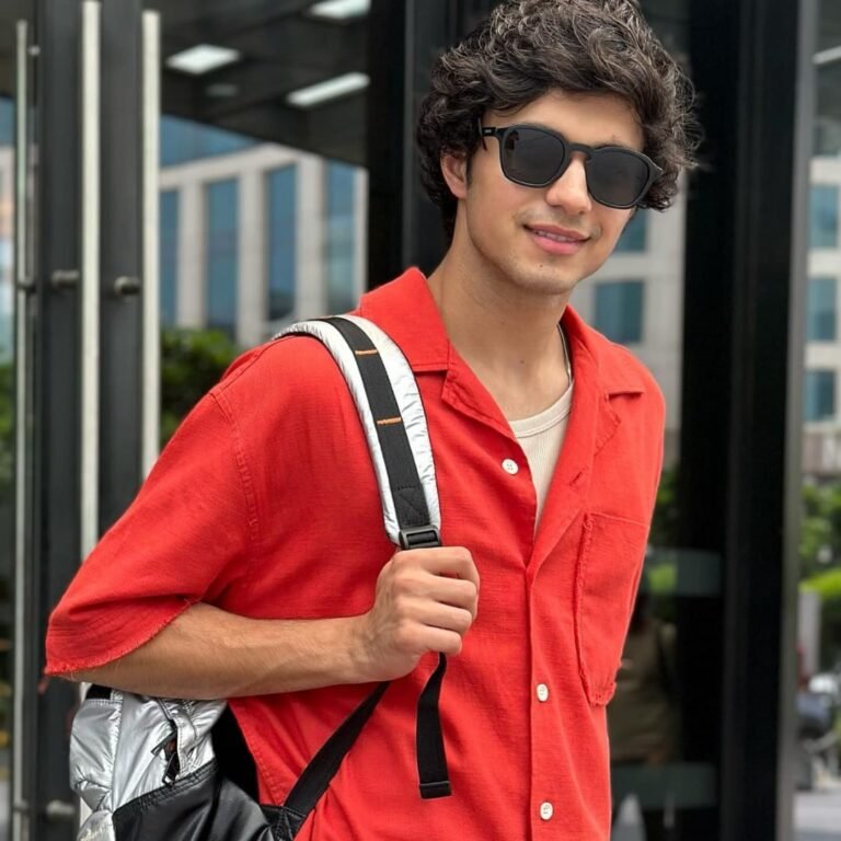 Actor Abhay Verma talented Actor going to be girl crush in India…