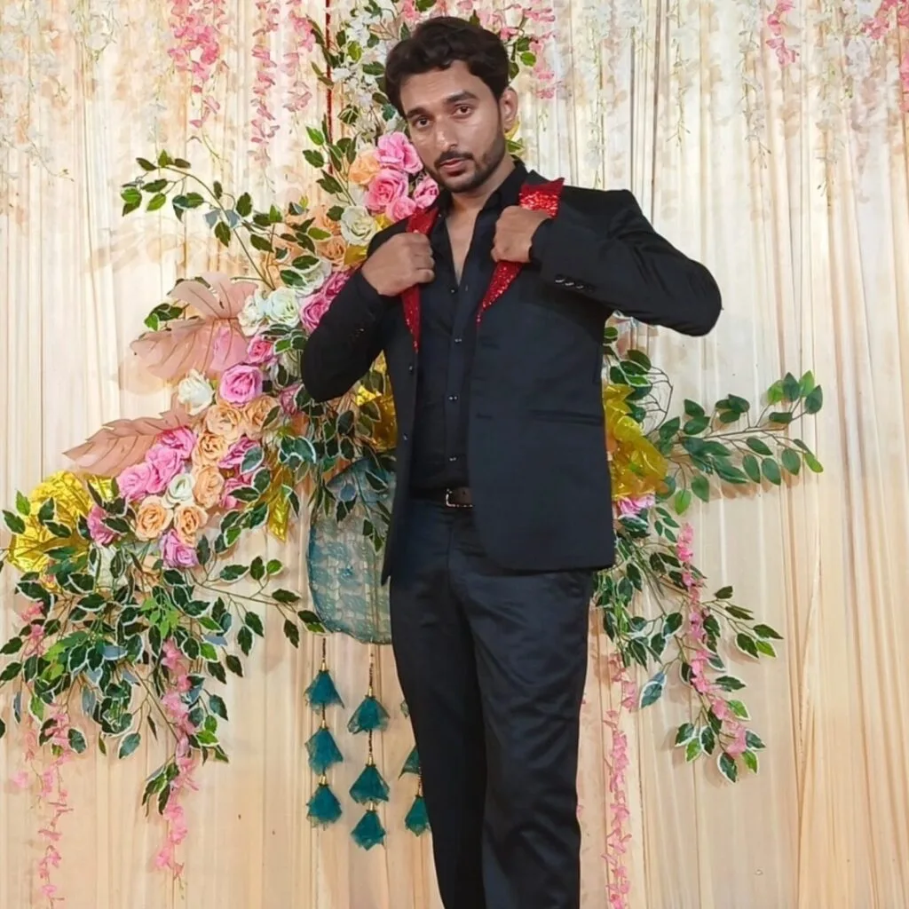 Mohsin Nawaz actor to entrepreneur transformation journey...
Mohsin nawaz
Mohsin nawaz Actor
Actor mohsin nawaz