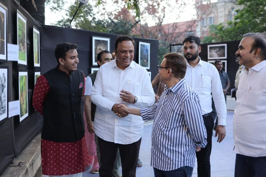 Bharat Art Conclave Hosts National Wildlife Photography Exhibition at Jehangir Art Gallery